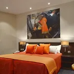 Hotel Ambassador, Completely Renovated 4*