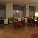 Hotel Ambassador, Completely Renovated 4*