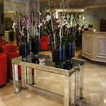 Hotel Ambassador, Completely Renovated 4*