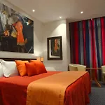 Hotel Ambassador, Completely Renovated Nice