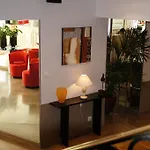 Ambassador, Completely Renovated 4*