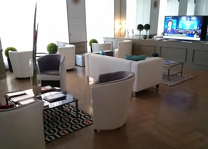Ambassador, Completely Renovated 4* Nice