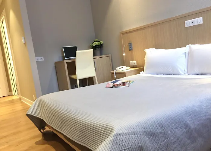 Hotel Ambassador, Completely Renovated Nice