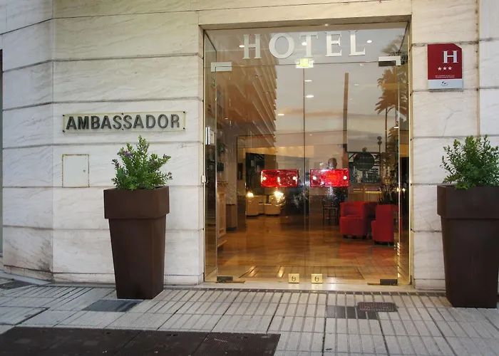 ホテル Ambassador, Completely Renovated