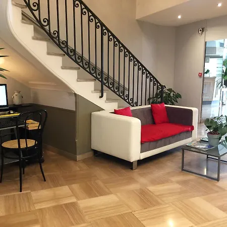 Ambassador, Completely Renovated Hotel Nice