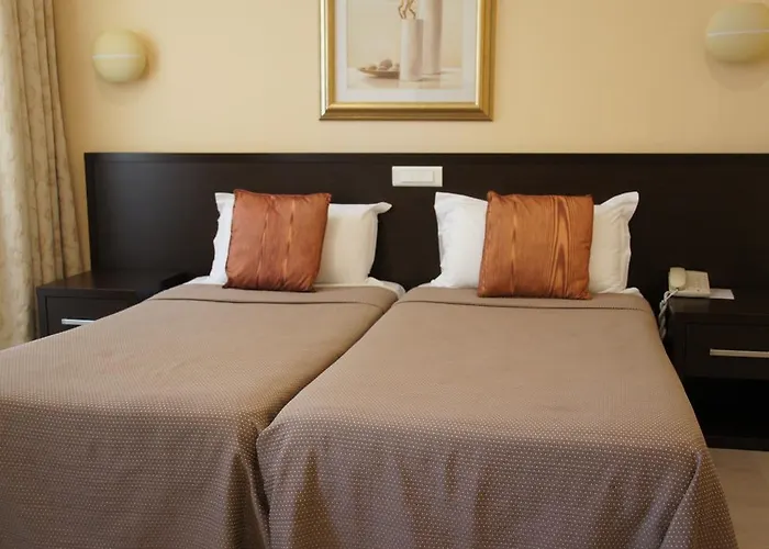 Ambassador, Completely Renovated Ξενοδοχείο 4*