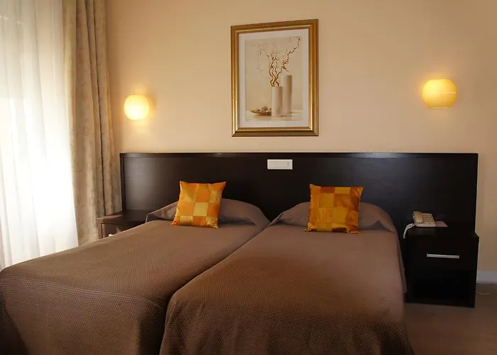 Ambassador, Completely Renovated Νίκαια