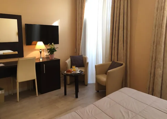 Ambassador, Completely Renovated Ξενοδοχείο 4*