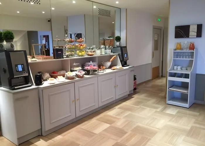 Ambassador, Completely Renovated Ξενοδοχείο Νίκαια