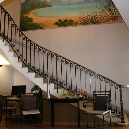 Ambassador, Completely Renovated 4* Nizza