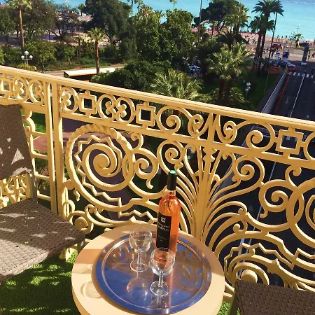 Ambassador, Completely Renovated Hotel Nizza