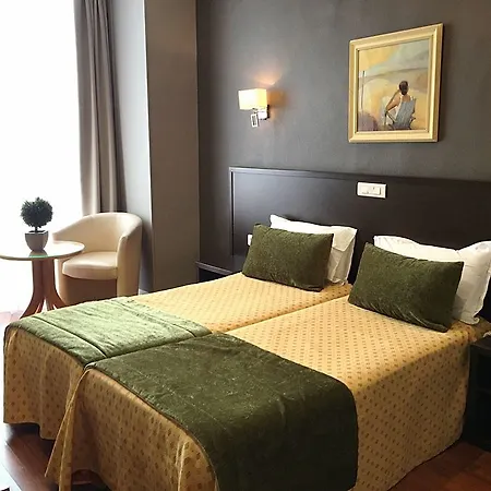 Ambassador, Completely Renovated Nizza